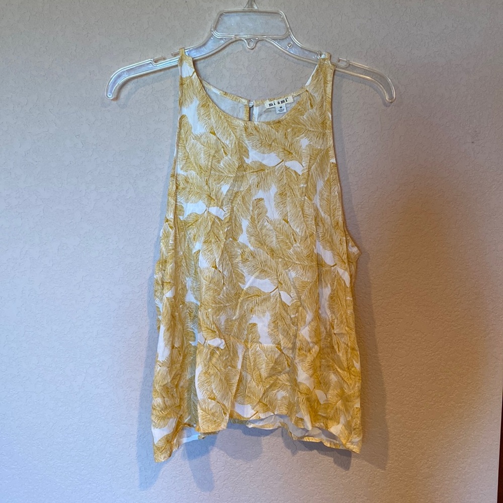 Yellow tank top medium